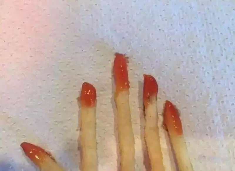 卯起來整男友!女友「故意亂傳照片」想測試男友反應,最後結局讓網友笑翻了!:年度最敷衍