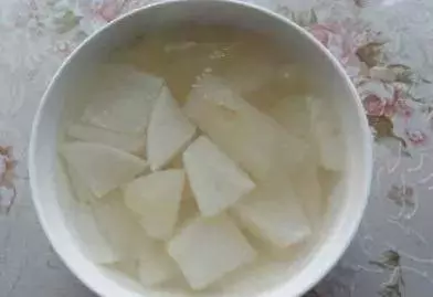 喉嚨有痰,總是咳不乾淨?教你【3個食療方】,幫你快速祛痰,大人小孩都管用