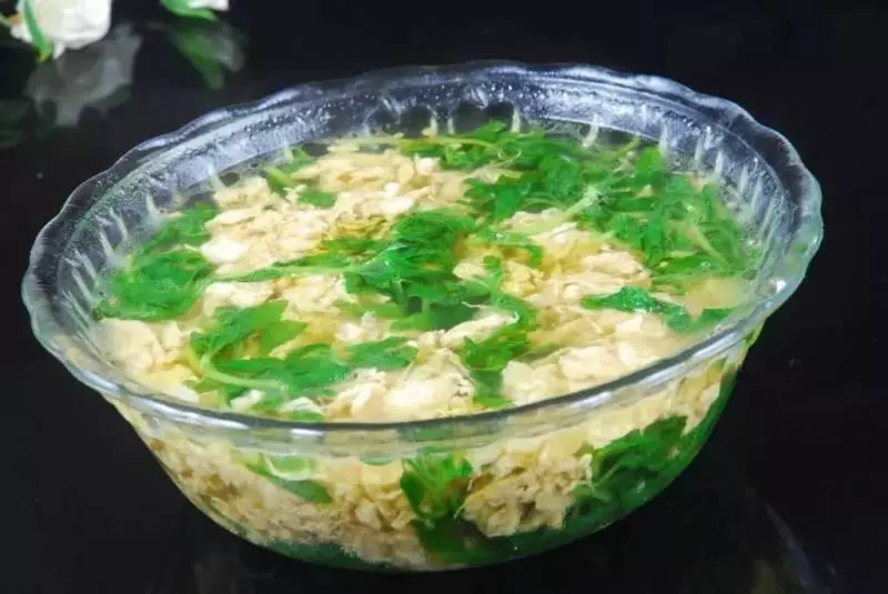 別嫌棄香菜了,香菜煮水喝,原來有那麼多的功效,不知道真的太虧了