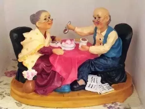 這輩子有你真好我最親愛的老伴,卻看哭了所有人!