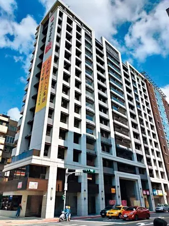 【偷情物統統賣了!】阿翔外遇後真的切割,BMW、屋子等統統SOLD!謝忻崩潰看精神科…