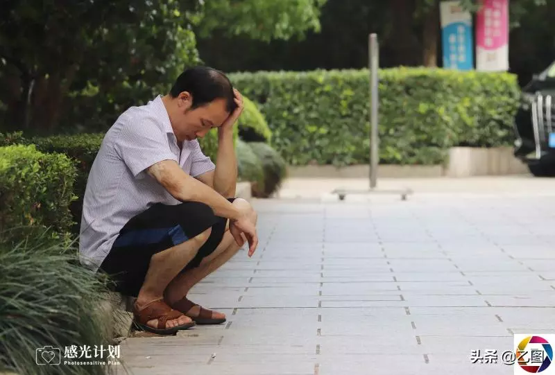 3歲男童術後渾身插滿管子,體重僅剩15.6斤,看見爸媽就流淚