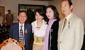 賭王女產子,幾個媳婦斗不斷,如果她出場,早沒別人什麼事