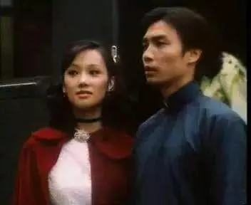 64歲TVB綠葉突發腦膜炎入院身體虛弱!曾兩次離婚與第三任丈夫恩愛~~~