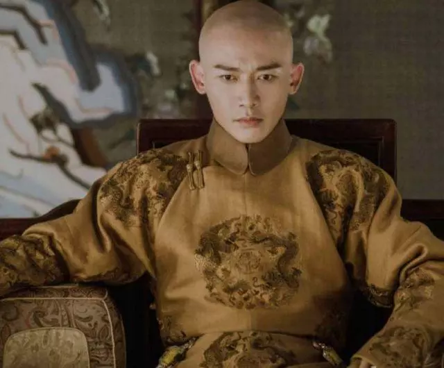 追星把自己追成了明星的女孩,如願以償嫁給了偶像,被寵成小公主