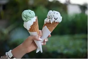 高血脂的「禍根」找到了,醫生警示:3種食物再吃,血管會堵塞 !