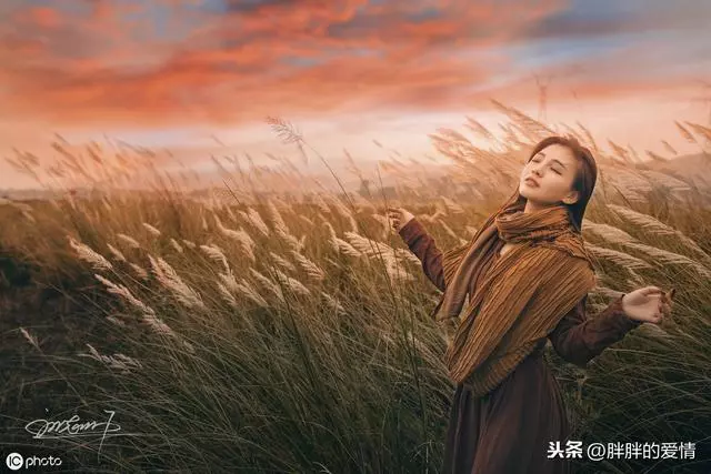 沒人扶你的時候,要自己站直,沒人幫你的時候,要自己努力