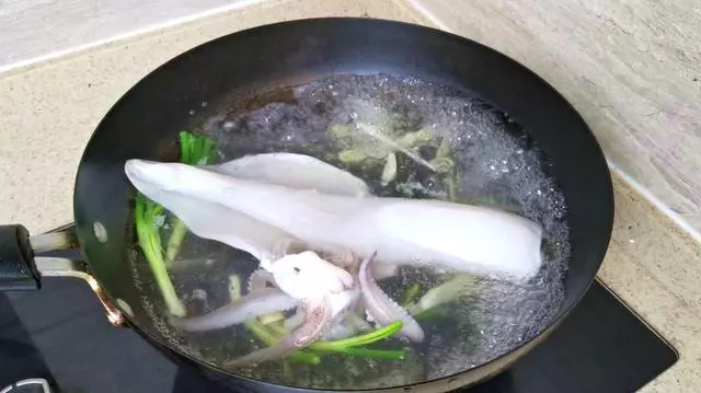 「魷魚」這個做法火了,30秒就能出鍋,新手也一次成功,簡單
