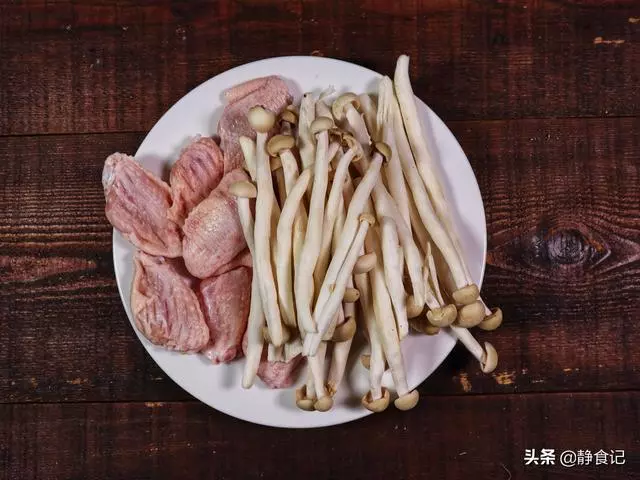 這菜太香了,簡單蒸一蒸,沒油煙,又鮮又解饞,大人小孩都愛吃