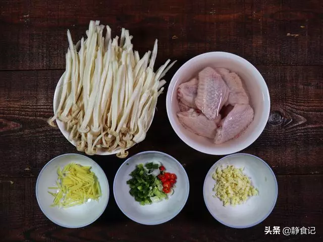 這菜太香了,簡單蒸一蒸,沒油煙,又鮮又解饞,大人小孩都愛吃