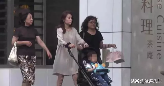 曾經風光綠茶婊凈身出戶,富二代老公拒付贍養費,豪門夢碎一場空!