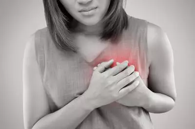 女子乳腺腫瘤重達19斤!潰爛發臭無法直視,乳腺癌真的那麼可怕?
