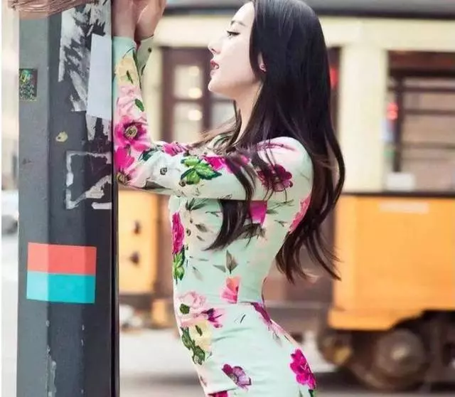 楊冪的腰,鄭爽的腰,趙麗穎的腰,都敵不過她的「螞蟻腰」 !