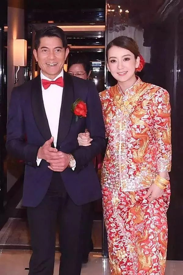 郭富城賽馬得第二,嬌妻富態十足,15萬獎金卻只夠方媛買一身行頭!