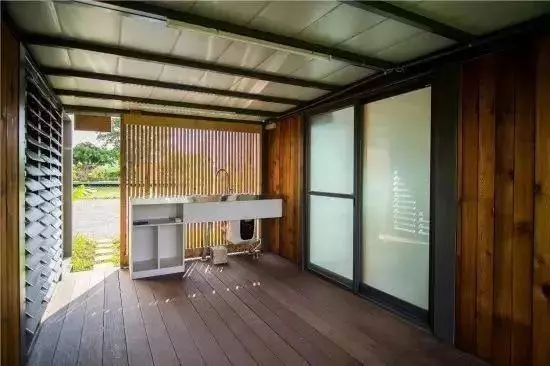 退休老夫妻回歸田園「自蓋移動小木屋」 舒適到「城市兒女都來住」! 活出人人稱羨晚年哲學