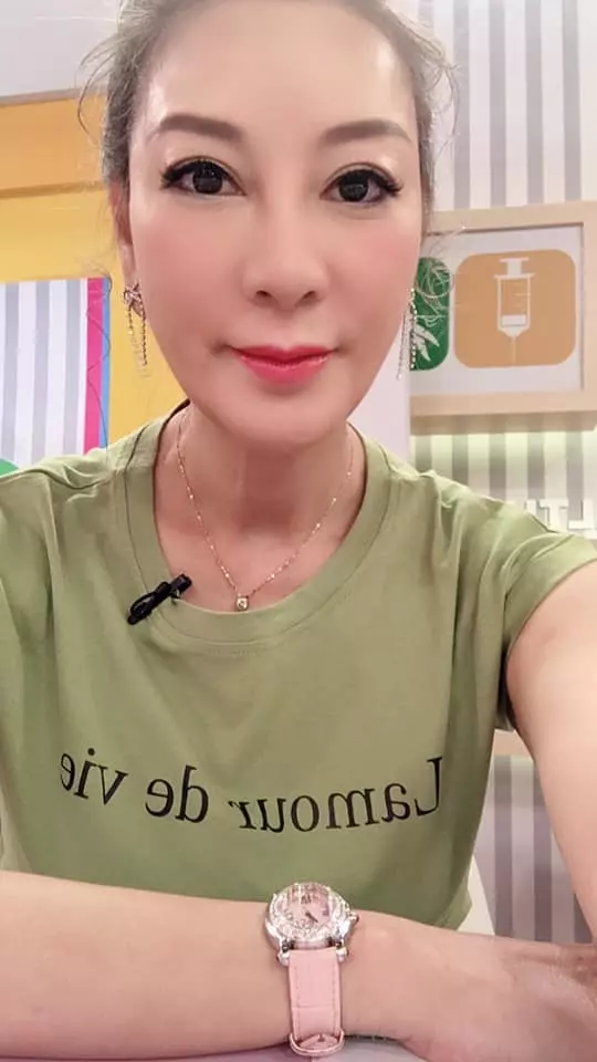 翻臉沈玉琳舊愛?楊繡惠臉書開嗆:「人在做天在看」,放話不再是朋友「付出全被糟蹋」!