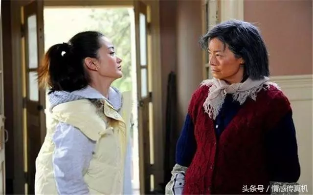 婆婆住院我細心照顧,弟媳不關心,婆婆出院我哭了,弟媳「傻了」