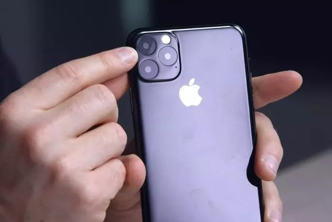 蘋果發表會「9月10日公開新品」 網搶先曝光:iPhone 11會推出紫、綠、漸變色