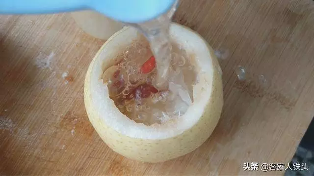 秋季乾燥潤肺止咳還養顏,做法簡單