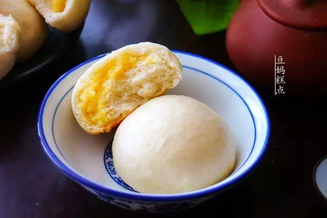 奶黃包最簡單的做法,3分鐘調好餡奶香味足
