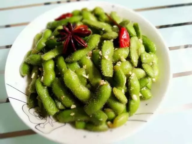女人的「蔬菜三寶」,補血養顏抗衰老 !