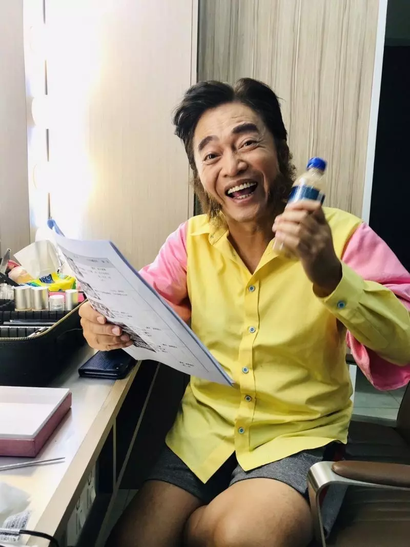 想退休了?吳宗憲自豪「人體印鈔機」年收10億元以上,坦言「被自家人對抗」不想錄影了!