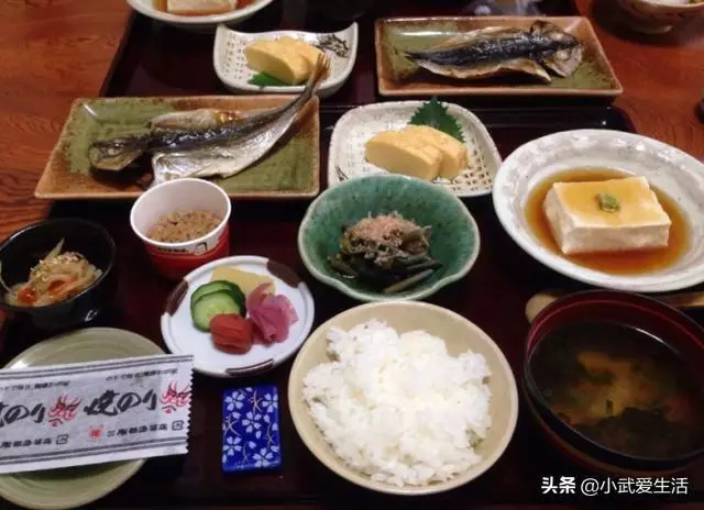 為何日本都沒有早點?看到他們的飲食習慣後,網友:值得學習