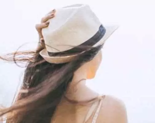 小姑子上學我出學費,如今她畢業,卻看不起我們農村人