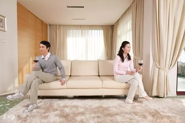大姑姐住娘家,罵我是外來戶,還說只要她發話,老公就跟我離婚