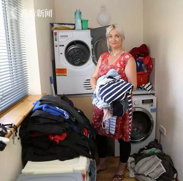 英國夫妻為生女連生10個兒子第11次才"中獎" !