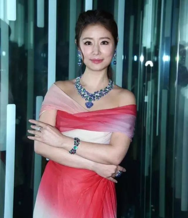 霍建華1歲半女兒太美!稱被「迷出強迫症」 一分鐘要看好幾次