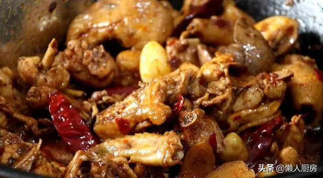 教你土豆火鍋雞的做法,一塊火鍋底料就搞定