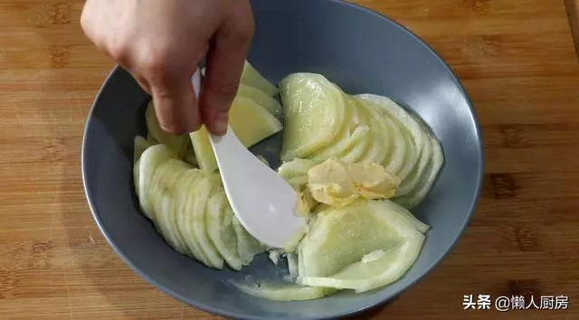 1個土豆1個雞蛋,教你土豆的新做法