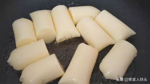 豆腐加1把金針菇花甲這樣做太好吃了,味美營養又解饞