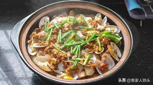 豆腐加1把金針菇花甲這樣做太好吃了,味美營養又解饞