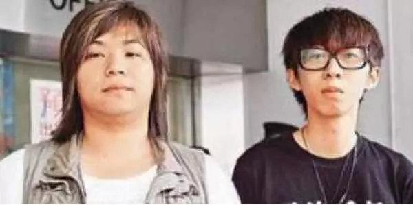 美國真急了!港獨狗急跳牆,打出最後底牌