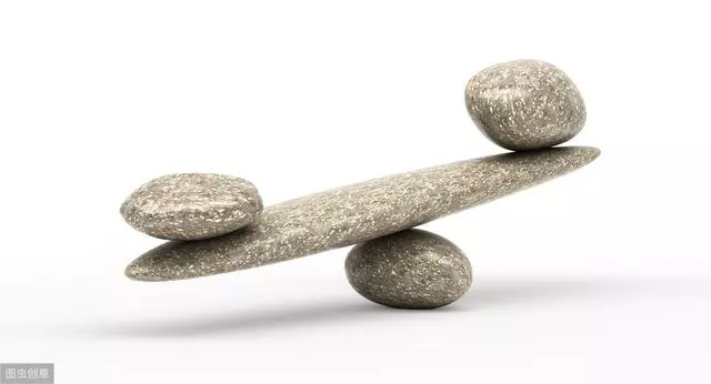 父母離婚後,妹妹跟媽媽,姐姐跟了爸爸,幾年後姐姐患癌不治