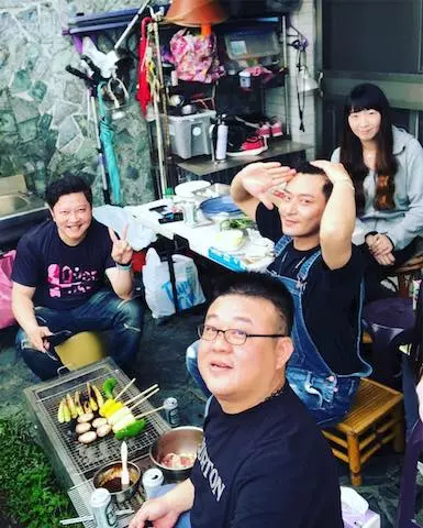 樂當自耕農!陳冠霖無奈沒戲拍「只好回家種田」,帶兒踏青「鬍子都沒刮」網驚:不拍戲了?