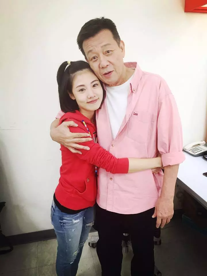 恭喜!寇世勳「女兒」順利產下「以色列寶寶」,兒子「唇紅臉白」萌翻!