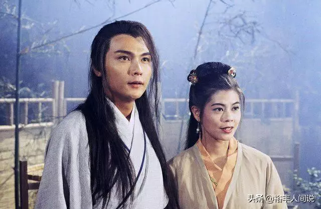 「凍齡男神」關禮傑一家四口現身,畫面很溫馨,兩個女兒顏值超高