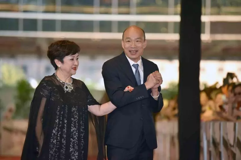 「愛與包容」不是口號!鋼鐵韓粉默行公益 真身竟是超級大明星