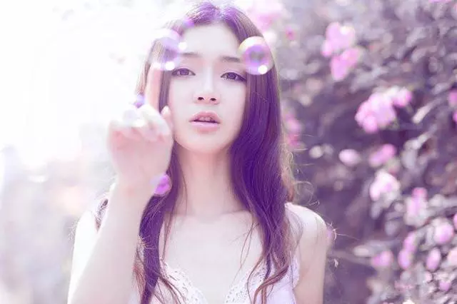 大嫂守寡10年,婆婆讓她拿10萬再改嫁,婚禮那天她痛哭流涕