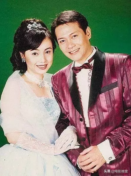 「娶大8歲妻子」婚內出軌老婆選擇原諒,後患憂鬱「轉行賣保險」不再留戀演藝圈!