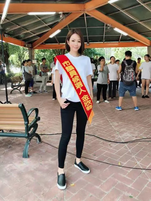 事業超成功!高宇蓁「飛美國參加研究會」行程超忙碌,PO照片笑「根本是工友」網友嗨:好美喔~~