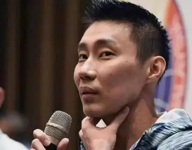 李宗偉談抗病過程:喉嚨痛到噴麻藥才能吃飯,和老婆每天以淚洗面