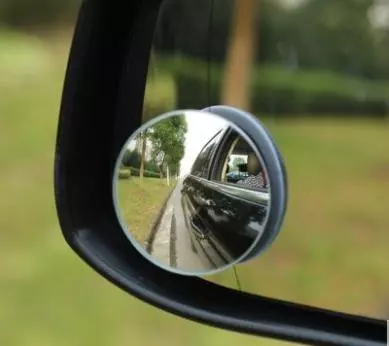 車鑰匙只能用來開車門?原來好多功能!