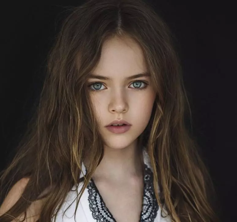 「世界第一美少女」長大了,PO出的照片依然漂亮