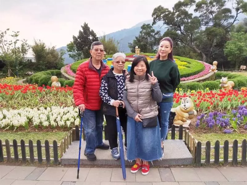 成名不忘本!楊繡惠為親自照顧父母,與兩老「同住40年」!牢記「父親叮嚀」不忘初心