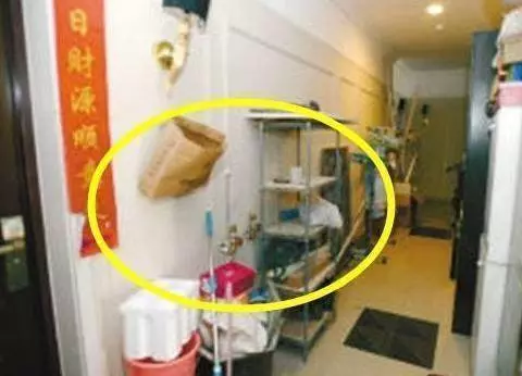 老師父說:家裡門口不能放4樣東西,放錯窮一年!