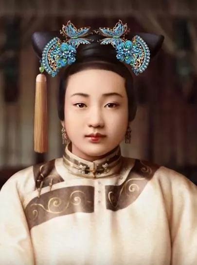 清朝娘娘回春啦!PS大神「神修復富察皇后美貌」,一看到慈禧太后「滿臉細紋→氣質女神」全網戀愛❤